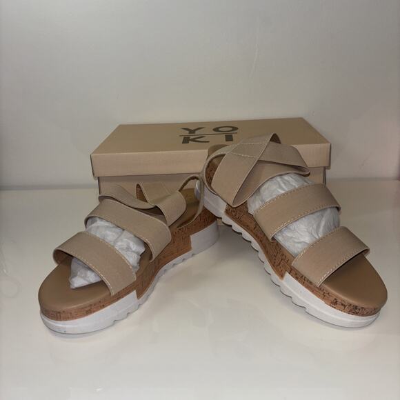 Yoki Womens Brenda Beige Tan Ankle Strap Sandals Sz 7.5 Neutrals Boho Spring NEW - Picture 1 of 9